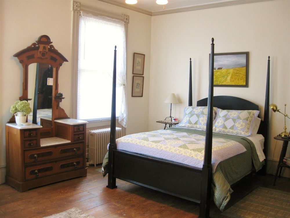 Montgomery The Borland House Inn מראה חיצוני תמונה