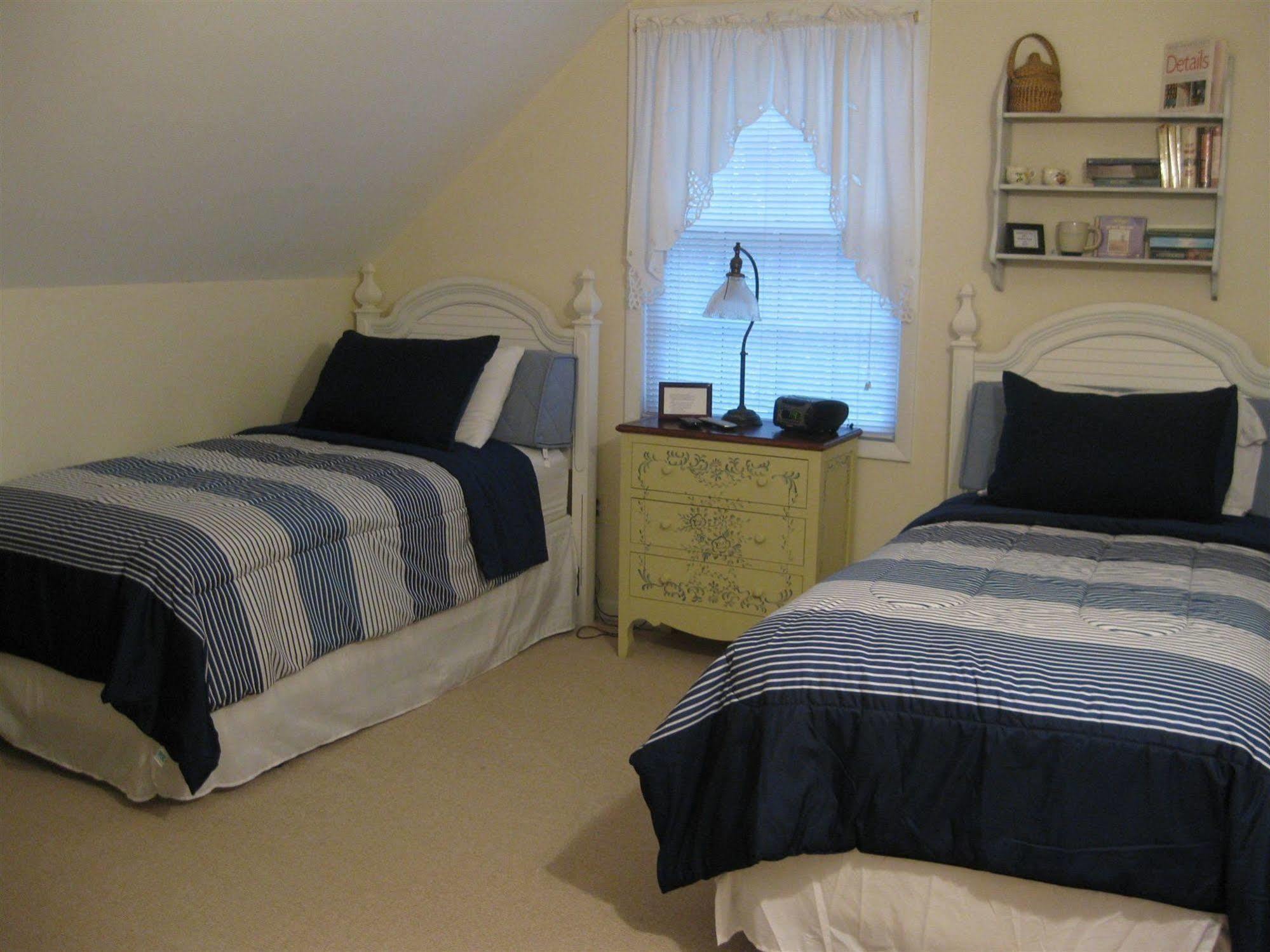 Montgomery The Borland House Inn מראה חיצוני תמונה